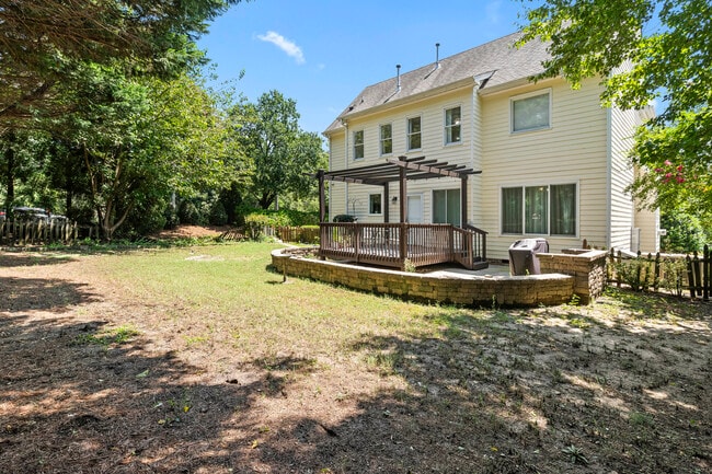 Photo - 1108 Brittley Way