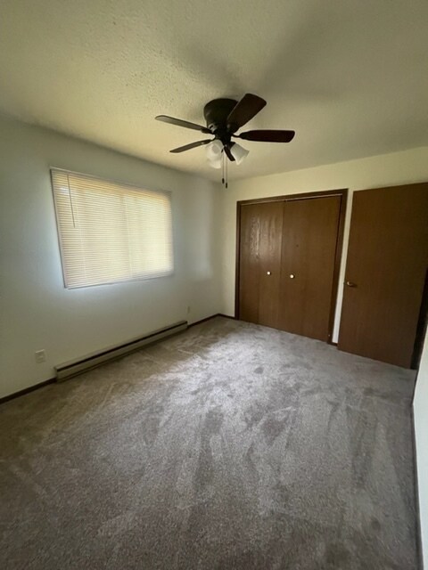Photo - 110 N Holmen Dr