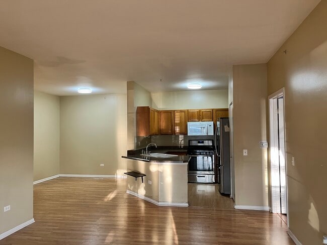 Photo - 3275 Stratford Ct Unit 1B