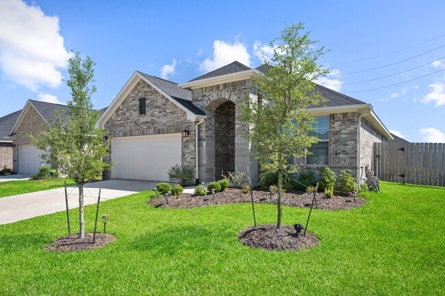 Photo - 31243 Conover Dr