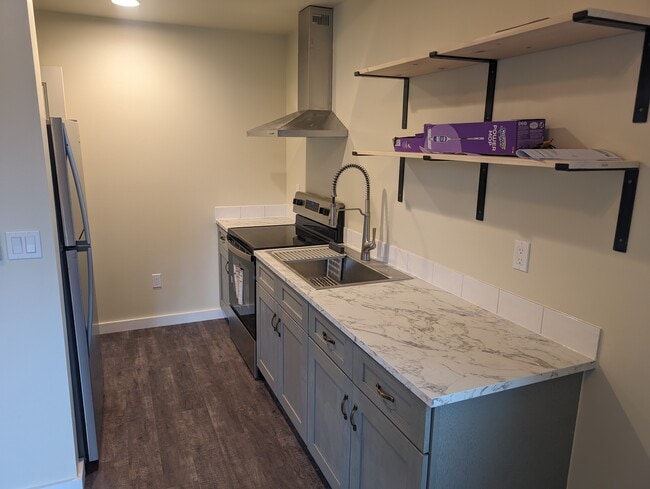 Photo - 1139 W 19th St Unidad A