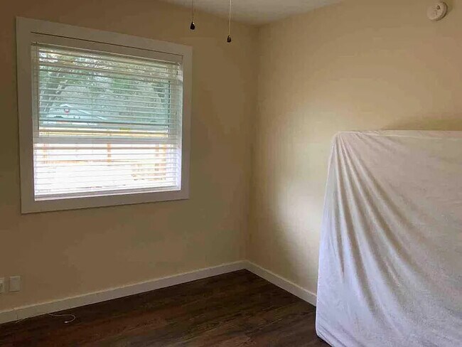 Photo - 4005 Chisholm Trail