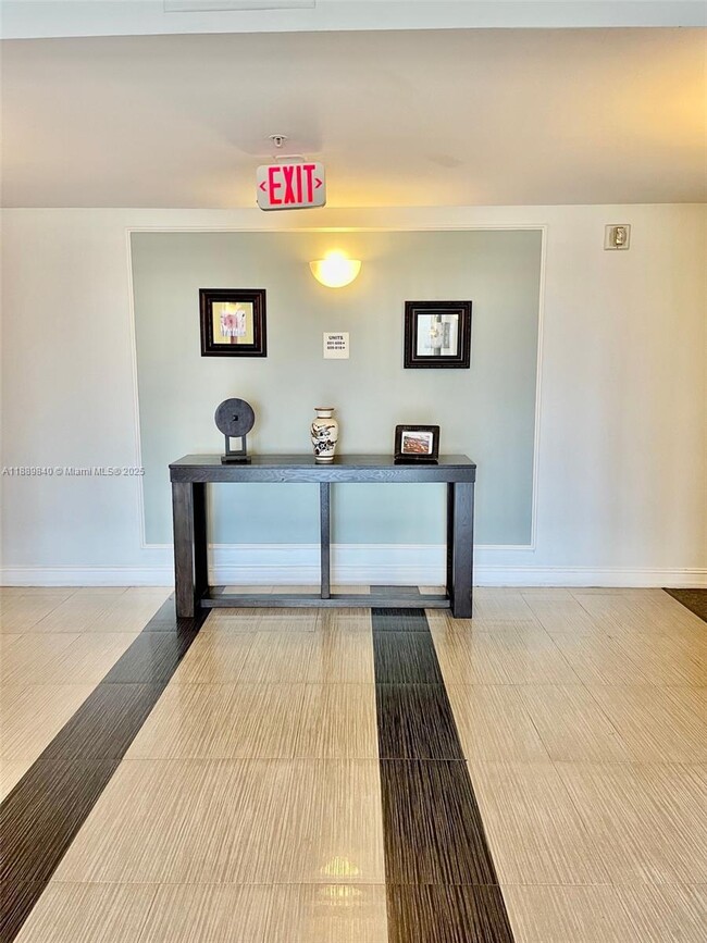 Photo - 5077 NW 7th St Unidad 617