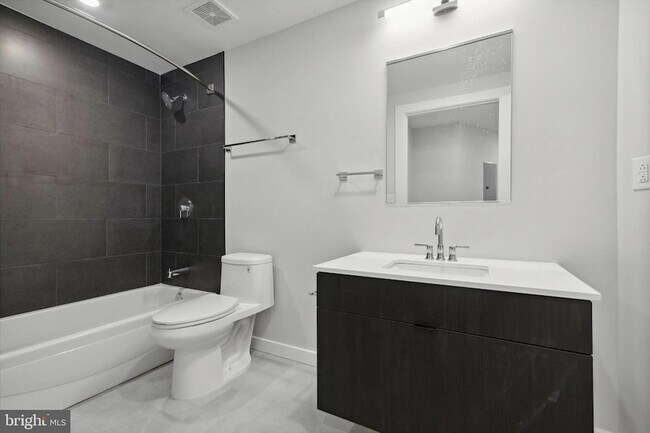 Photo - 3449 Scotts Ln Unidad A404