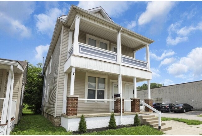 Building Photo - 52 N Yale Ave Unit 52 A