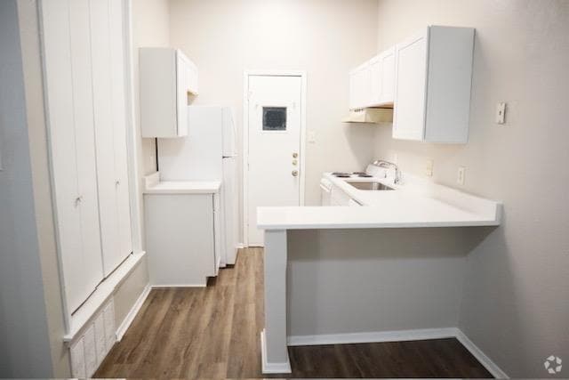 Building Photo - 4608 Bennett Ave Unit 202 Rental