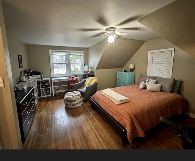 Photo - 113 N Connecticut Ave