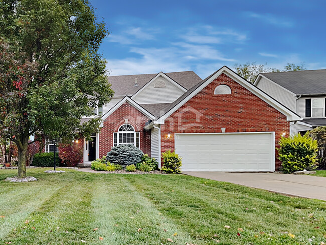 Photo - 16938 Cedar Creek Ln House