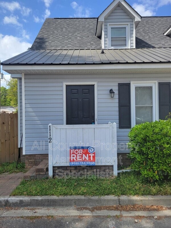 Photo - 112 Elizabeth Darby Lane