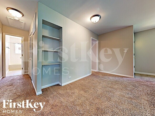 Photo - 254 E Wayne Pl