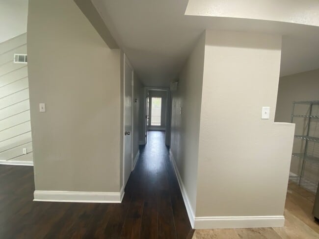 Photo - 4411 Teri Rd