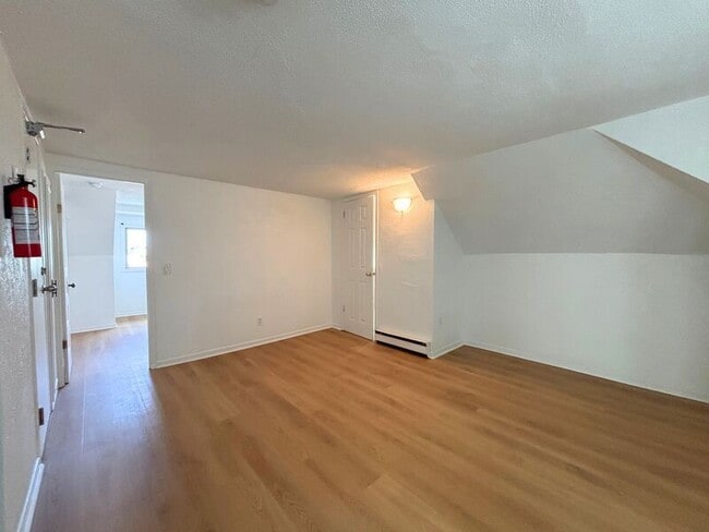 Photo - 32 Arthur Ave S Unit 3