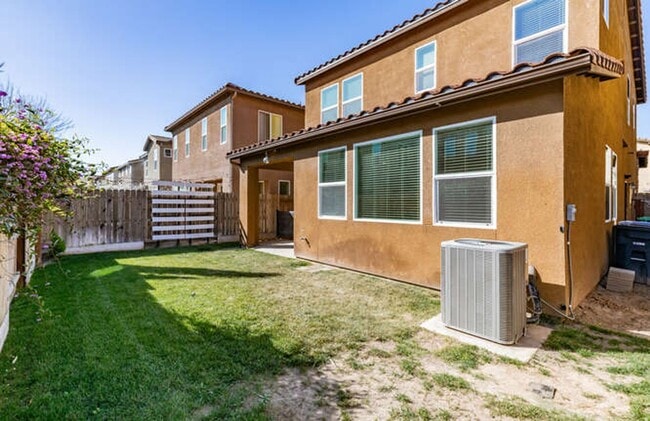 Photo - Charming Riverstone Home with Spacious Kitchen Island & Private Backyard