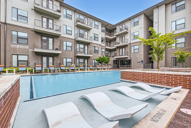 Photo - Factory Design District