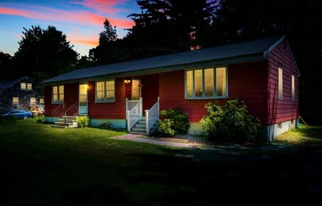 Photo - 217 Broadturn Rd