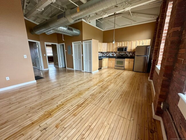 Photo - 325 Lafayette St Unit 3303