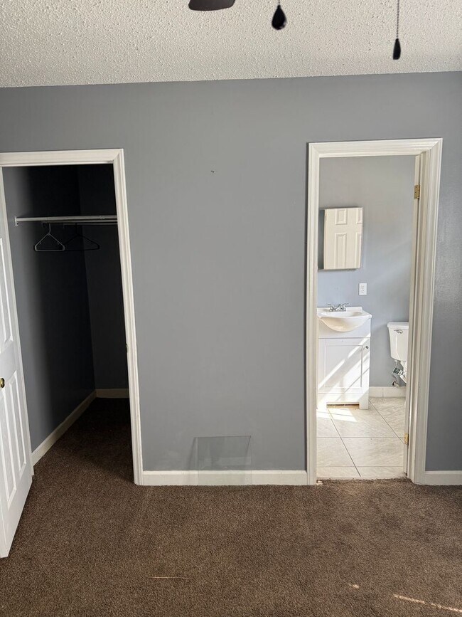 Photo - 34 Magnolia St Unit 34 Magnolia Apt A