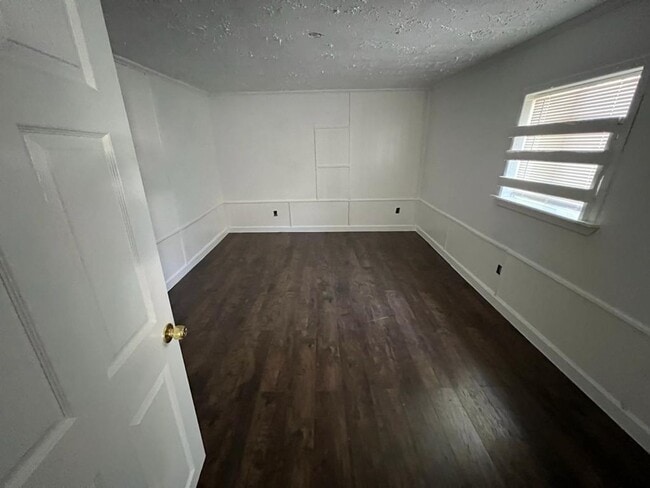 Photo - 741 10th St Unit B