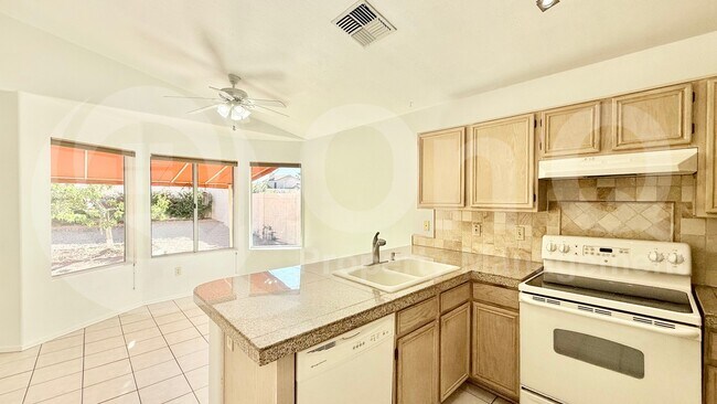 Photo - 413 N Flint St