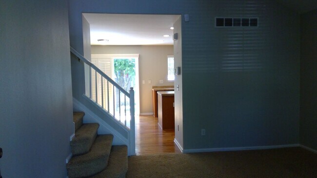 Photo - Single family 4 bed 3 bath for rent