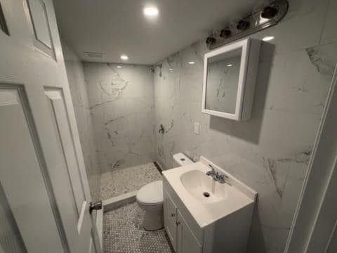 Photo - 2740 E 63rd St Unit 1