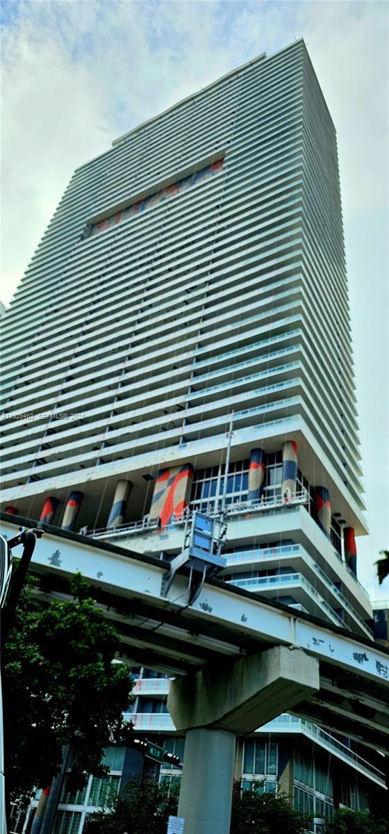 Building Photo - 50 Biscayne Blvd Unit 5008