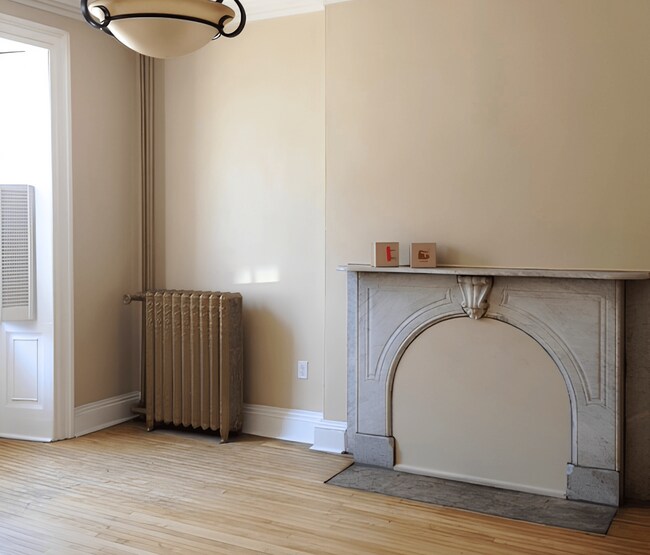 Photo - 1335 Hollis Street