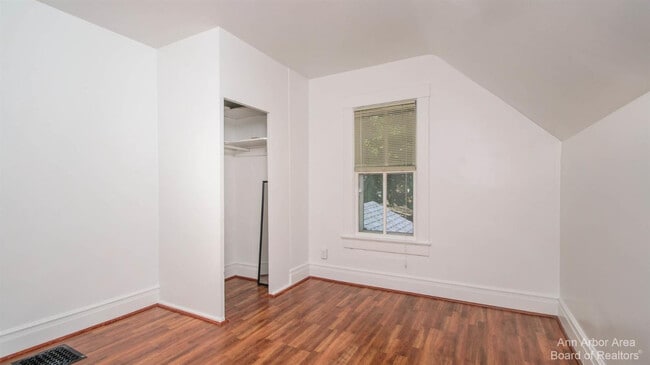 Photo - 610 S Ashley St