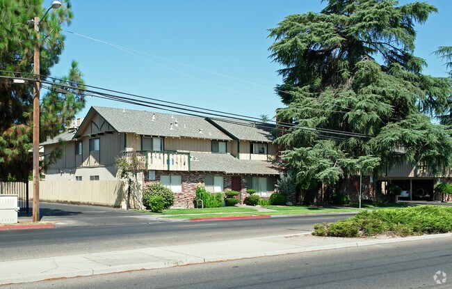 Swiss Colony Apartments - Swiss Colony Apartments