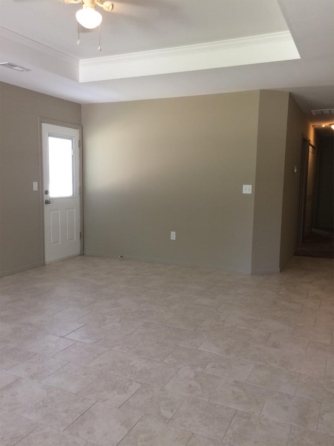 Photo - 903 W Market St