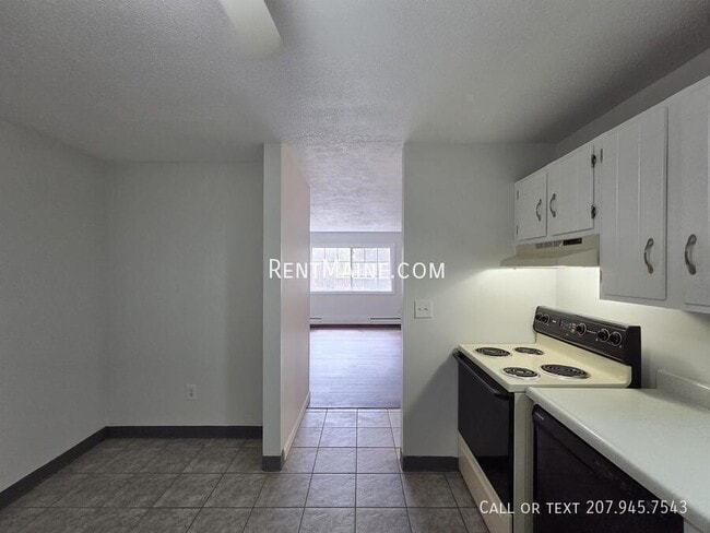 Photo - 10 Tall Pines Dr Unit 13