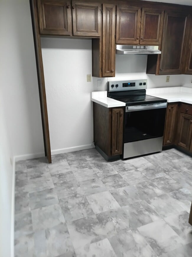 Photo - 14715 Cresta Ave