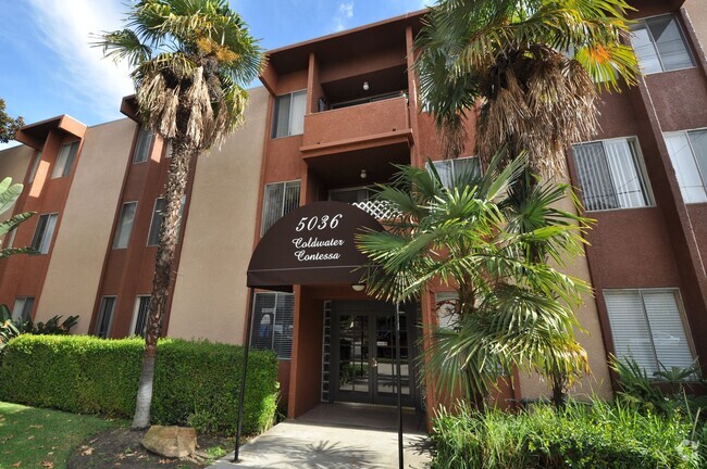Building Photo - 5036 Coldwater Canyon Ave Unit 305 Rental