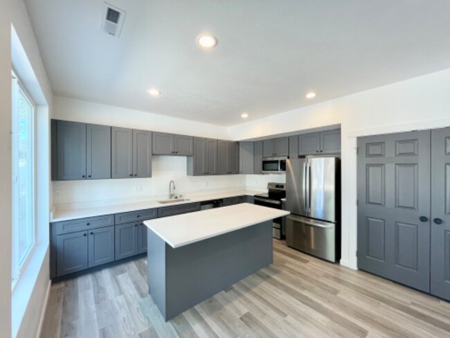 Photo - 12824 N Jaydee Ln