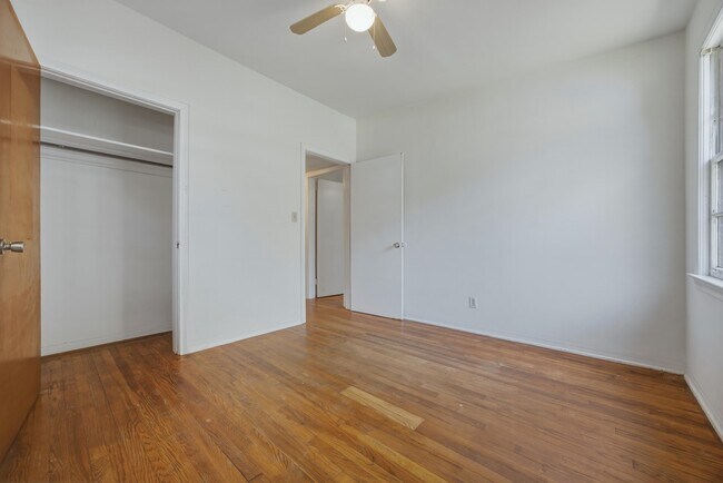 Photo - 1641 Atkamire Dr