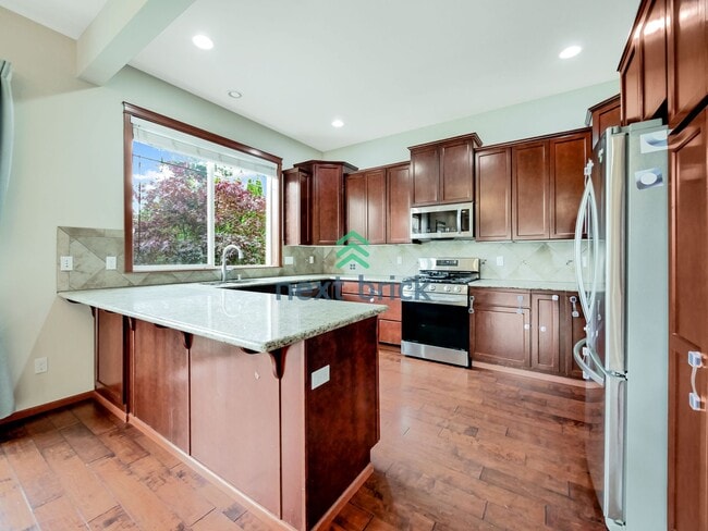 Photo - 4 Bed and 3 Bath Lake View Single-family Home is Available for Rent!