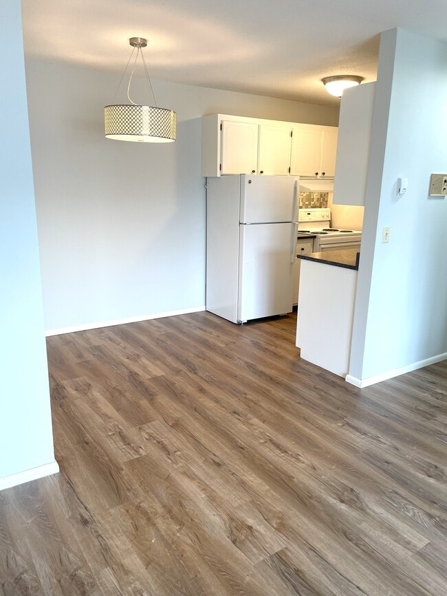 Maple Commons Apartments