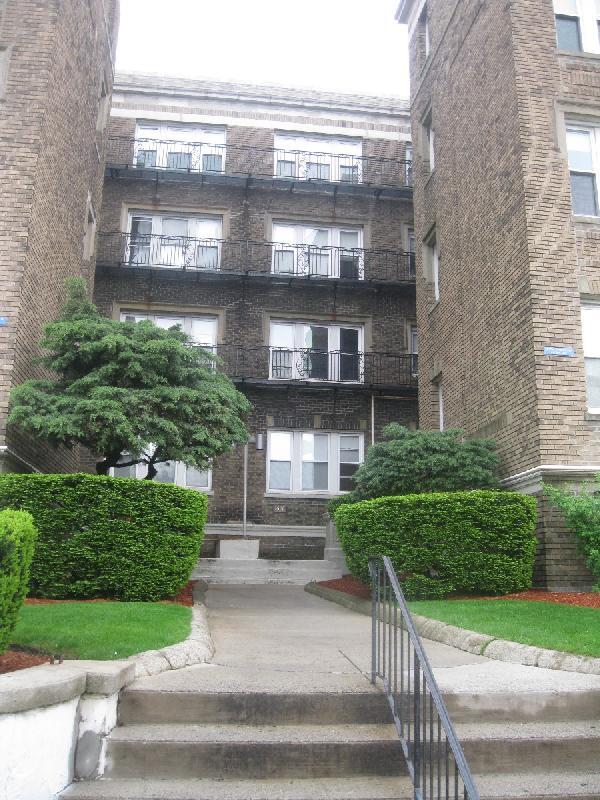 Building Photo - 1638 Commonwealth Ave Unit 10