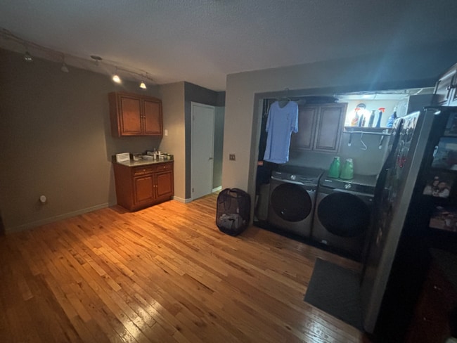 Photo - 89 Pine St Unidad A