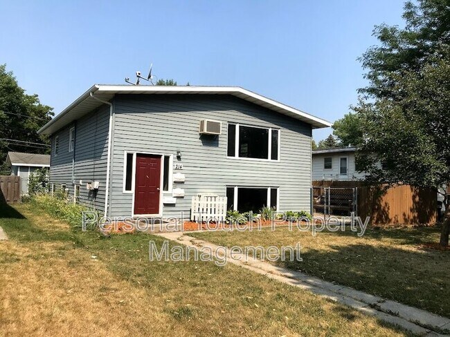 Photo - 214 Morrison St Unit Lower