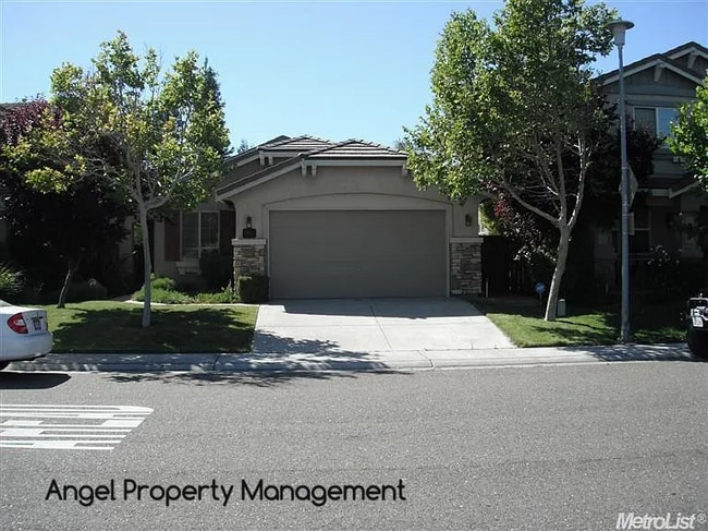Photo - 10101 E Taron Dr House