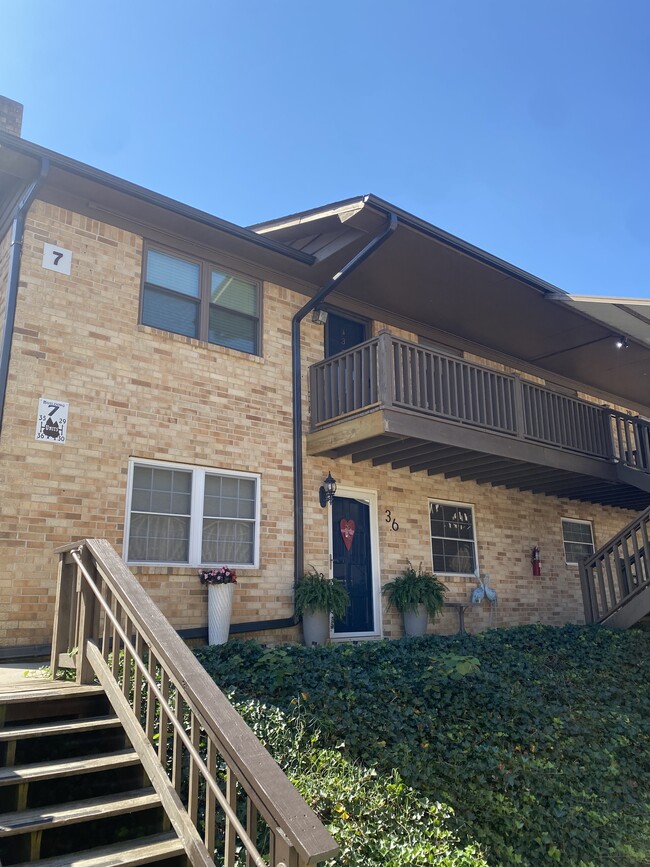 Photo - 125 Carl Dr Unit 35