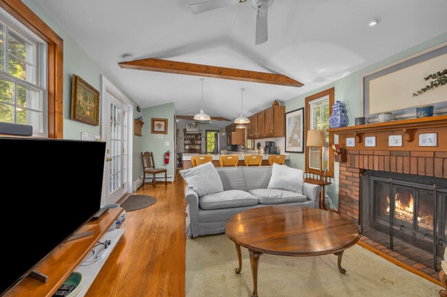 Building Photo - 3409 Elizabeth St Unit ID1317410P