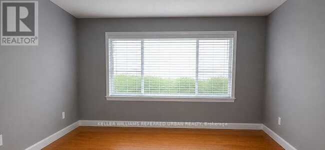 Photo - 203 Hendon Ave