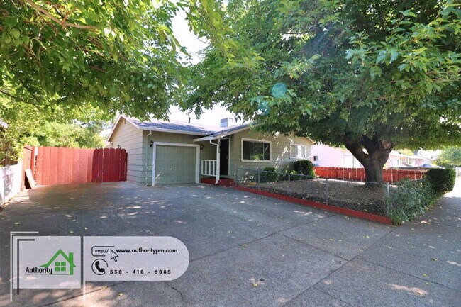 Building Photo - 2326 Corona St