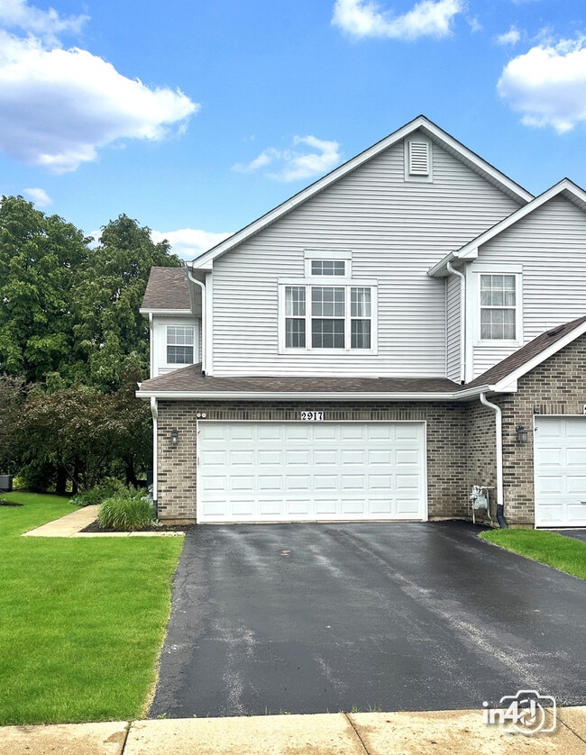 Photo - 2917 Kentshire Cir