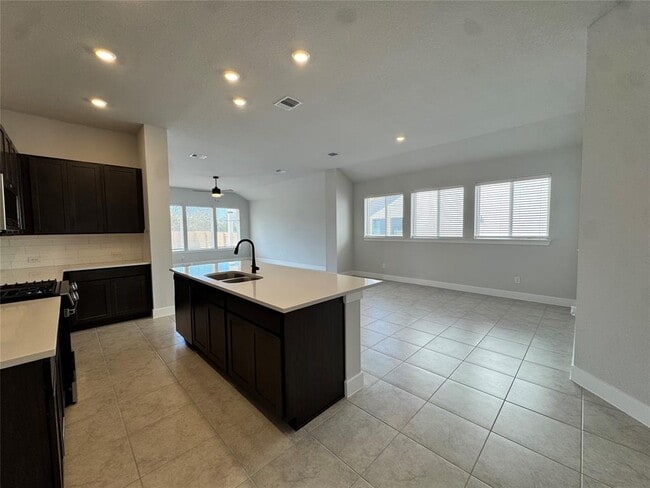 Photo - 277 Coleto Tr