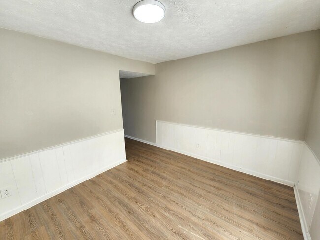 Photo - 3186 Nectarine Cir