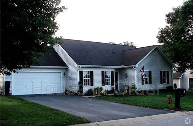 Building Photo - 83 Olde Covington Way Rental