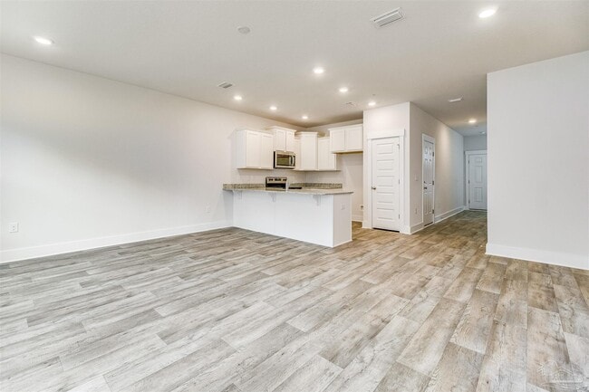 Photo - 1512 Farragut Way